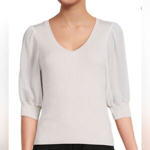 Ribbed Puff Sleeve Sweater Top in canvas size L. NWT original price $118 67% OFF